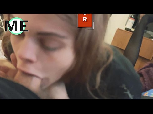 ❤️ دیک گلو، جوراب شلواری پاره و پاشنه پاره شده خوب است ☑ پورنو در ما fa.porno-filmy.ru ❤